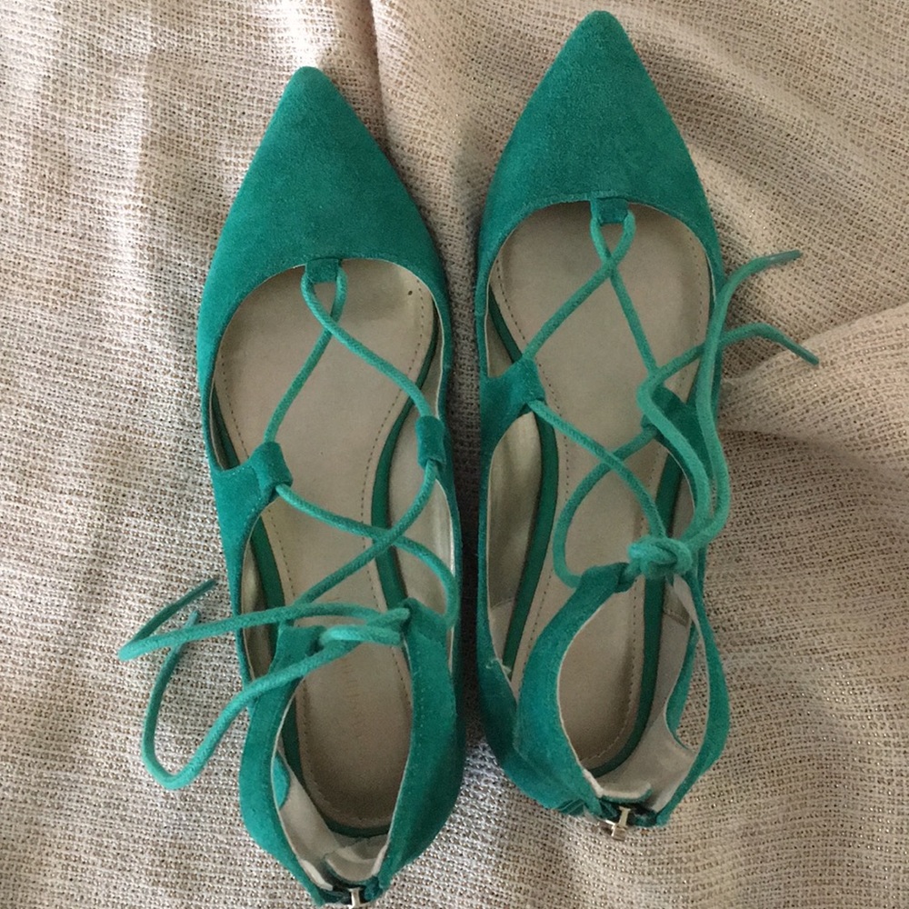 🌴Saks Fifth Avenue lace up flats